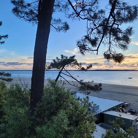 Semesterbostad Agreable Avec Piscine, 12 Personnes